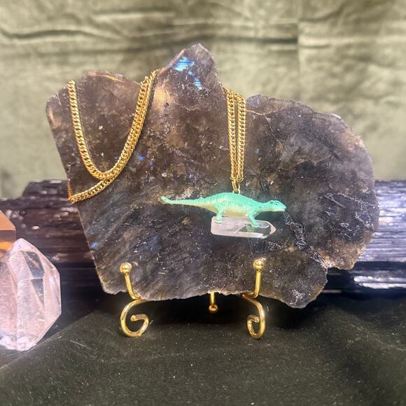 Upcycled Dinosaur Necklace Vintage Gold Chain Clear Quartz Crystal Pendant - Picture 2 of 3